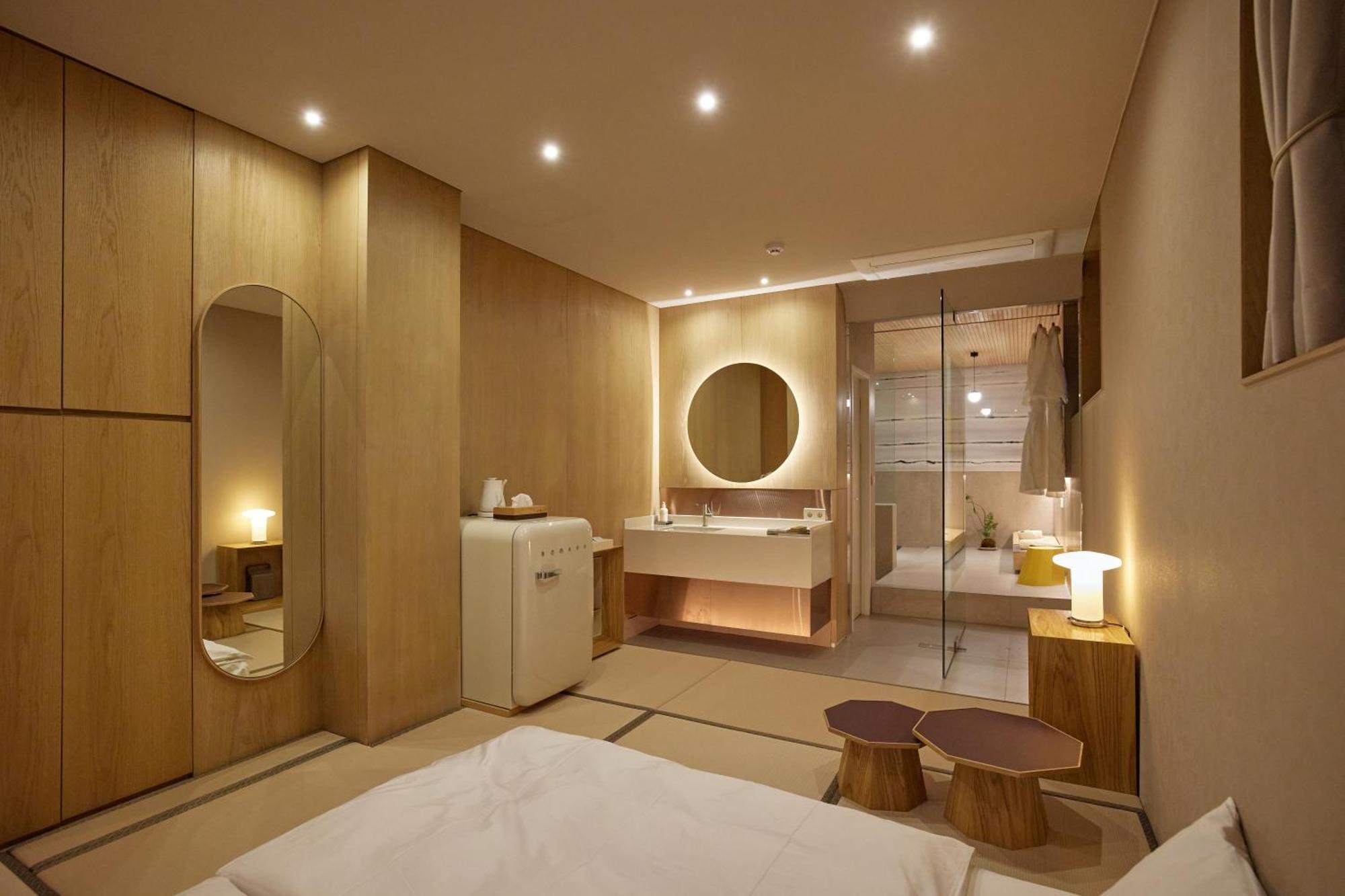 Pbr7 Hotel Unusual Stay Kjongdzsu Kültér fotó